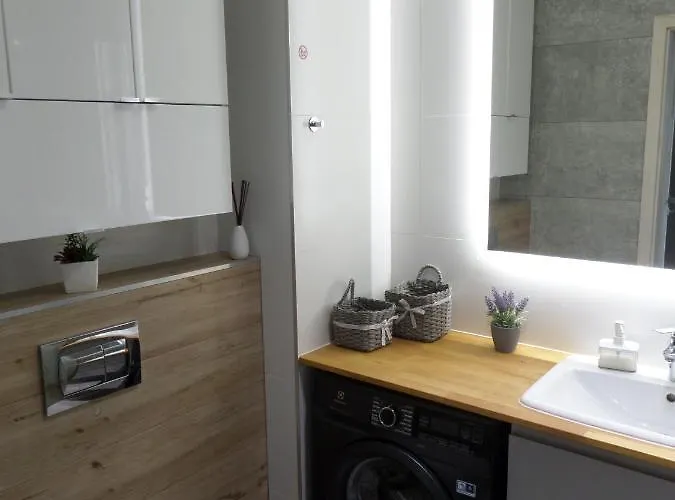 Osiemnastka Apartman *